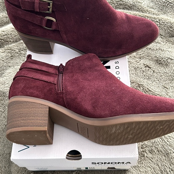 Sonoma Shoes - Sonoma Women's Wine Ankle Booties